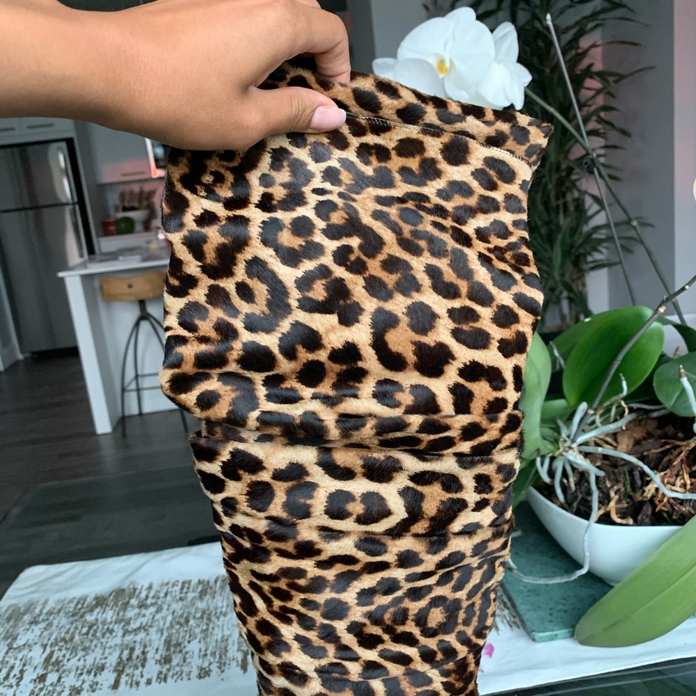 ❌SOLD❌Christian Louboutin Botta animal print boot - Picture 4 of 8